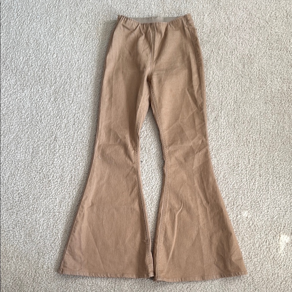 Forever 21 Beige Trousers